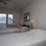 Bed and breakfast Pletna A Double Lake-view