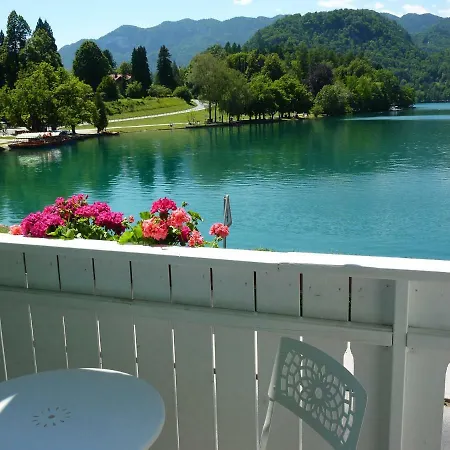 Bed & Breakfast Pletna A Double Lake-view Bled