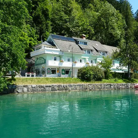 Pletna A Double Lake-view Bed & Breakfast 3*