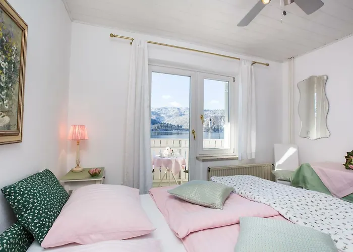 Pletna A Double Lake-view 3*