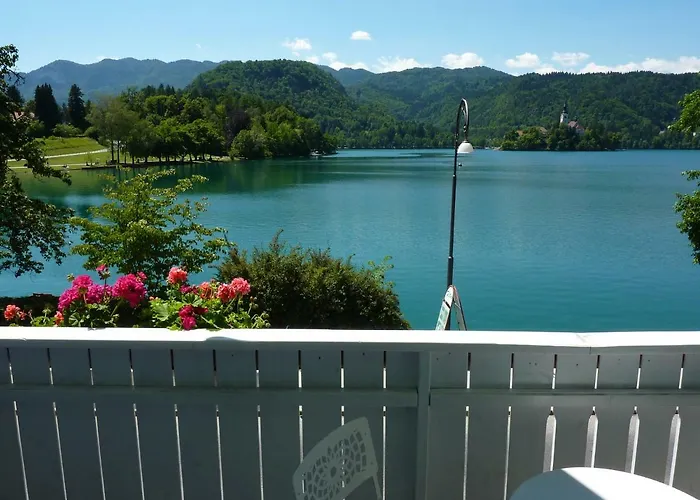 Pletna A Double Lake-view